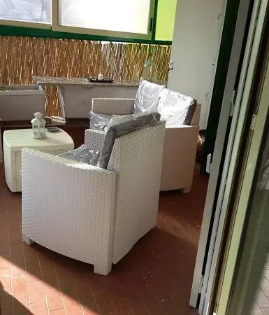 Apartment Donnaromita House Hystoric Center Neapel