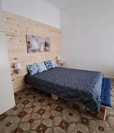Donnaromita House Hystoric Center Apartment *